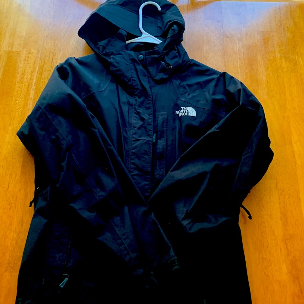 Women’s size M The North Face jacket